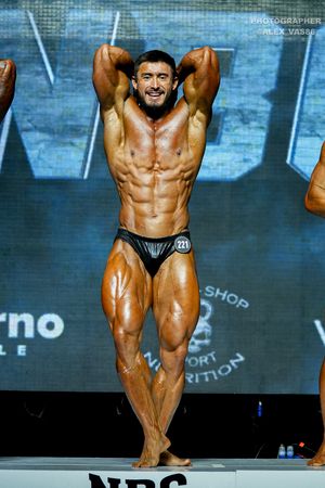 CLASSIC PHYSIQUE +178